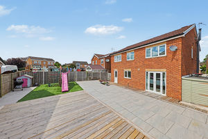 Bank Wood Close Newbold